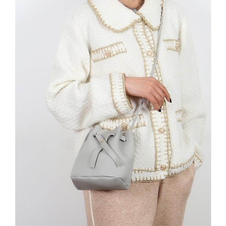 ショルダーバッグ ミニバッグ バケットバッグ バケツバッグ 巾着バッグ レディース 女性 鞄 カバン 斜め掛け 無地 単色 シンプル お洒落 かわいい | plusnao | 13