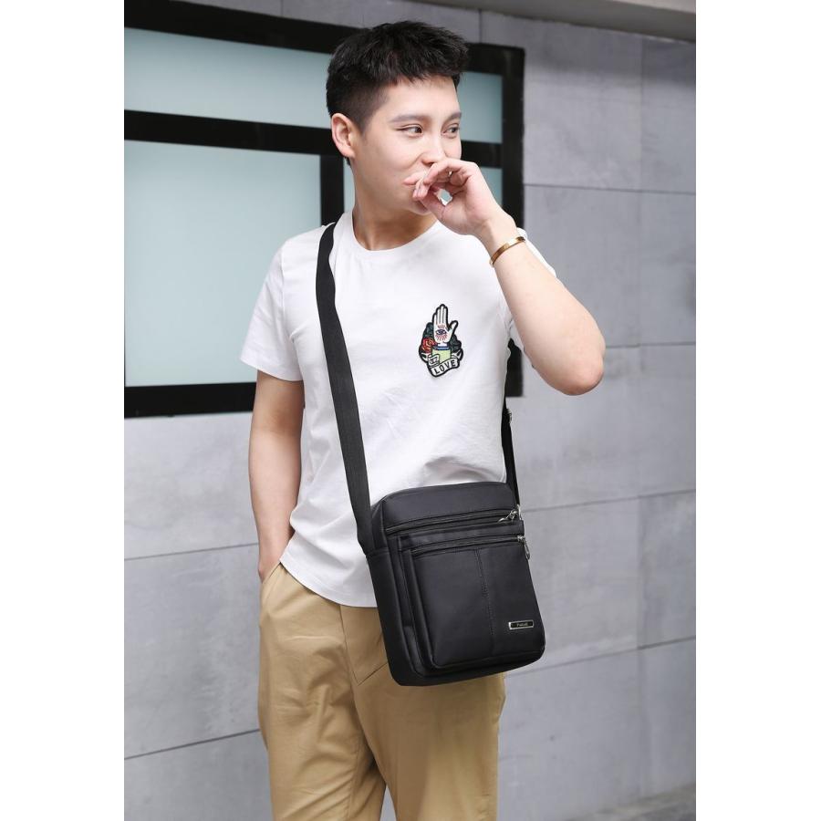 ショルダーバッグ ポシェット メンズ 男性 カバン かばん 肩掛け 斜め掛け ロゴ シンプル ポケット 収納力 ファスナー オックスフォード おしゃれ プラスナオ Paypayモール店 通販 Paypayモール