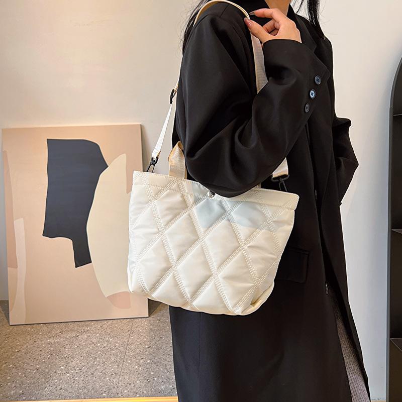 2WAY ミニ ショルダーバッグ 肩掛け 斜め掛け 軽量 ハンドバッグ