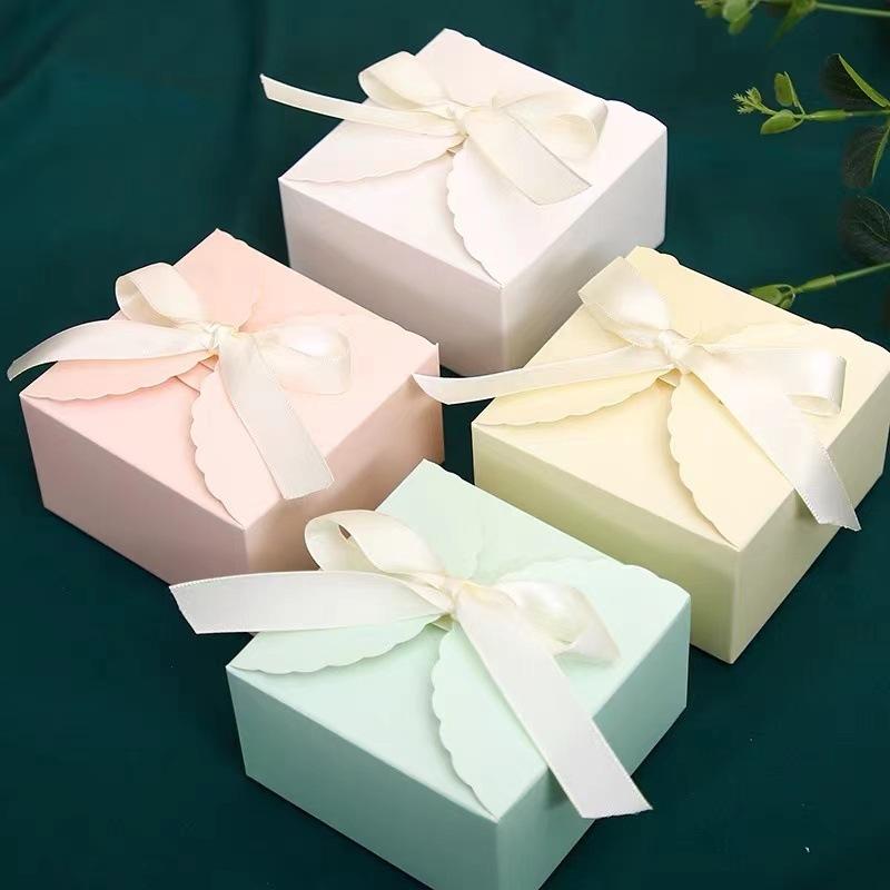 ホワイトギフトボックス 3個 Amazon.co.jp: ホワイトギフトボックス