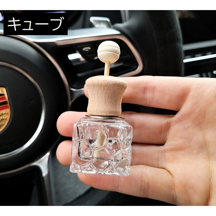 車用香水瓶 アロマディフューザー瓶 エアコン吹き出し口用 カー用品