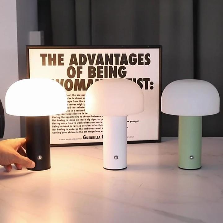 テーブルランプ かわいい キノコ型ランプ ホワイト USB充電 LED テーブルランプ かわいい キノコ型ランプ ホワイト USB充電 LEDの通販