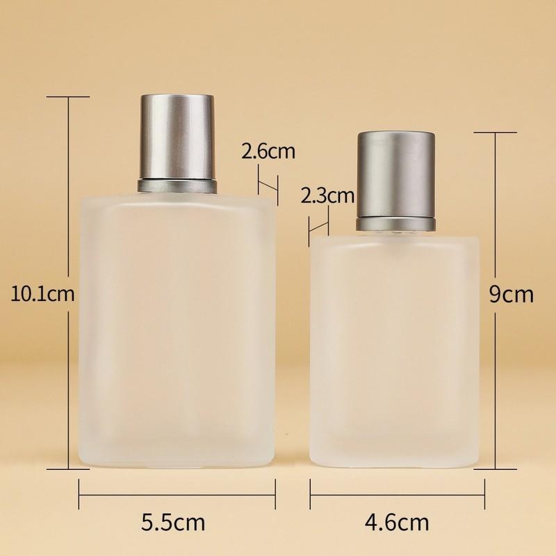 50個 スプレーボトル キーホルダー付き 詰め替えボトル 30ML スプレーボトル 詰め替え容器 化粧水 アルコール アトマイザー ガラス