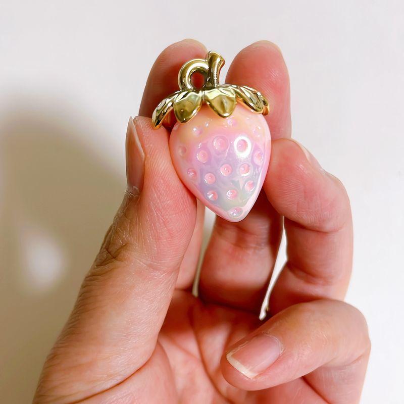 アクセサリーパーツ 4個セット DIY ハンドメイド イチゴ 立体 いちご