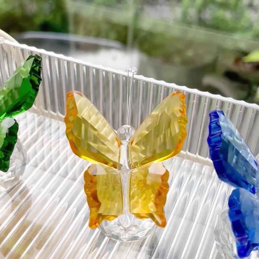 plusnao（プラスナオ） 置物 蝶 チョウ バタフライ ボール 球体