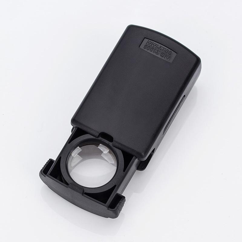 ルーペ 拡大鏡 30倍 LEDライト付き 虫眼鏡 虫メガネ ミニ 小型 携帯 コンパクト 持ち運び 読書 新聞 観察 鑑定 便利 | plusnao | 03