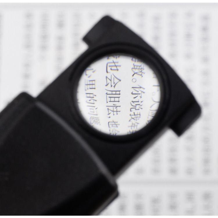 ルーペ 拡大鏡 30倍 LEDライト付き 虫眼鏡 虫メガネ ミニ 小型 携帯 コンパクト 持ち運び 読書 新聞 観察 鑑定 便利 | plusnao | 06