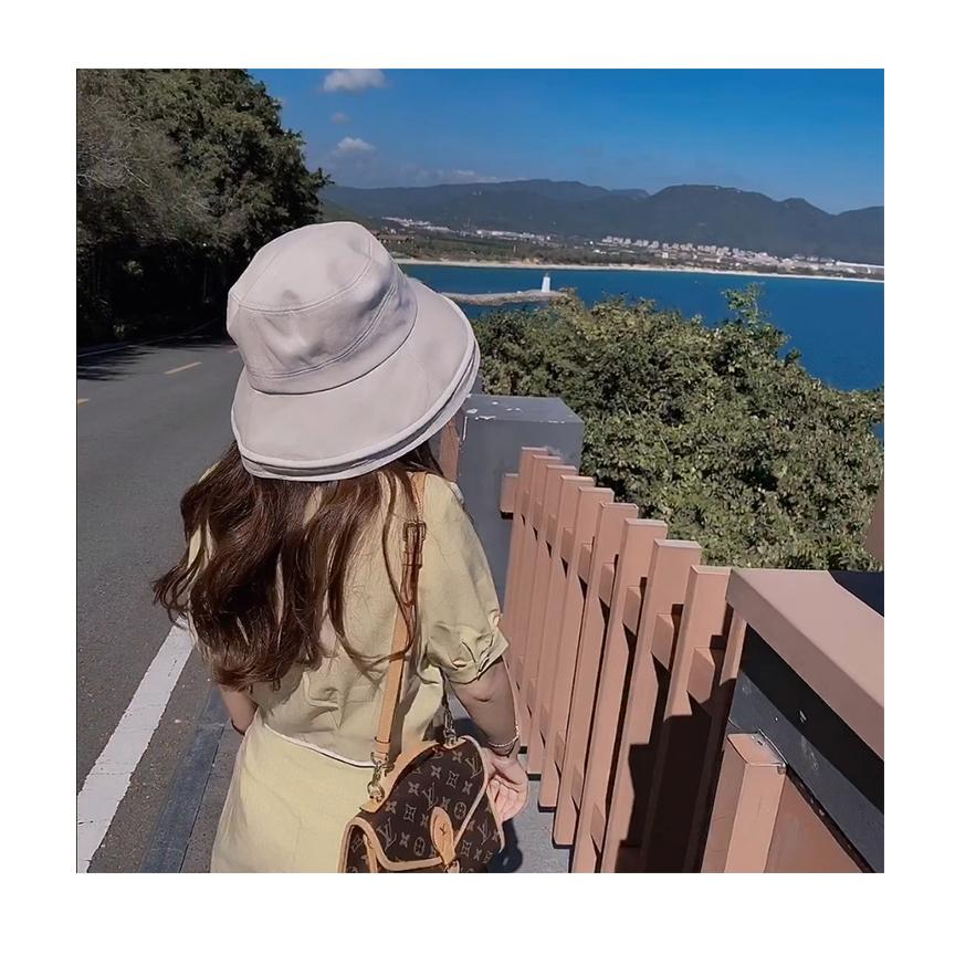 女優帽 レディース 女性 帽子 つば広 あご紐付 折りたたみ UVケア 紫外線対策 日焼け防止 日よけ 無地 シンプル 春夏秋冬 | plusnao | 05