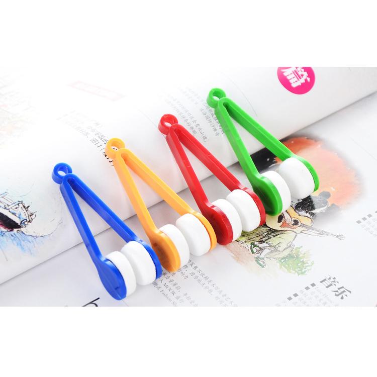 メガネ拭き 5個セット メガネクリーナー トングタイプ 両面 眼鏡拭き ケア用品 老眼鏡 サングラス レンズクリーナー 携帯用 持ち運び ギフト プレ | plusnao | 02