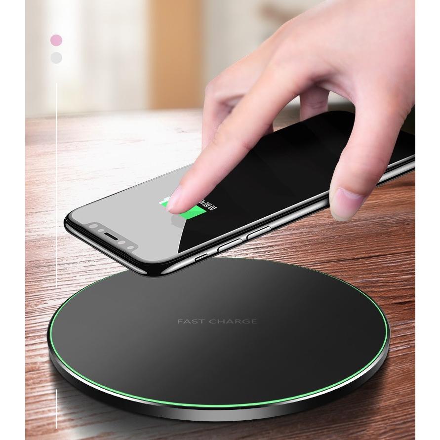 ワイヤレス充電器 スマホ充電器 急速充電 高速充電 置くだけ充電 最大