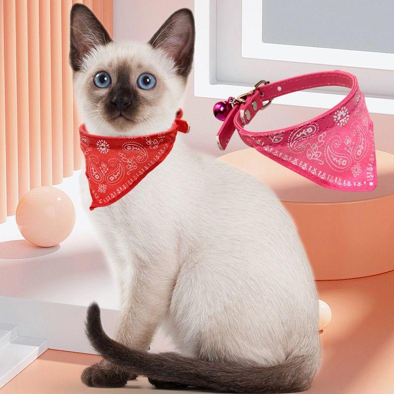 猫用首輪 ペット用品 ねこ ネコ カラー バンダナ風 ベルトタイプ 鈴