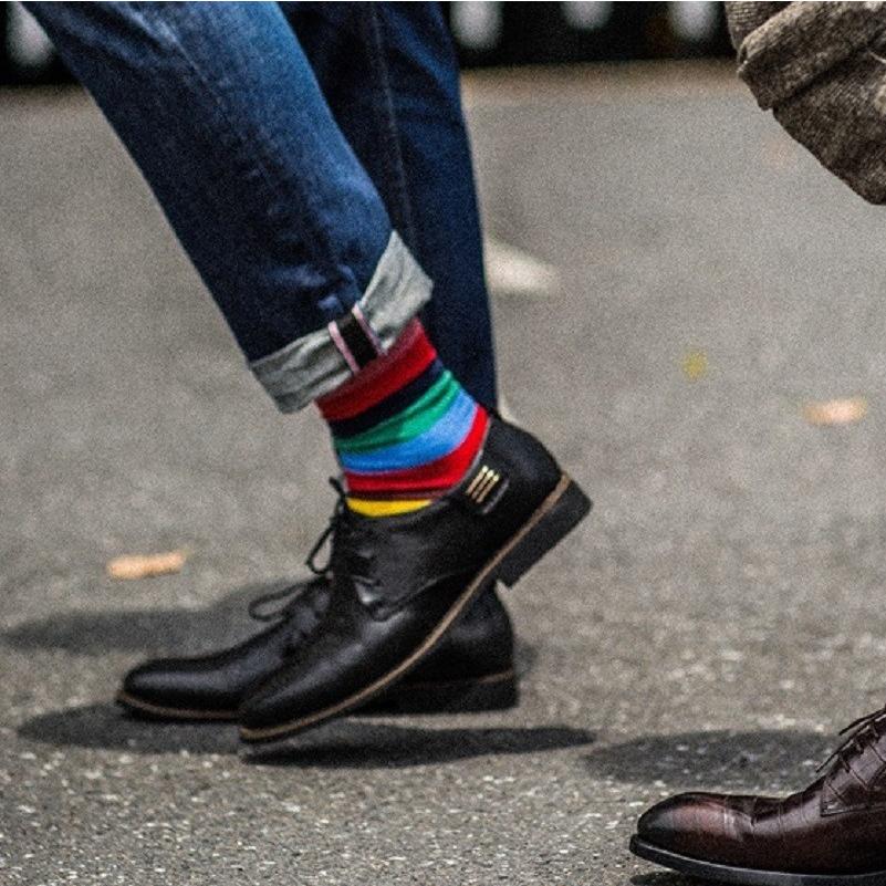 メンズ靴下 クルーソックス 靴下 ソックス 男性用 おしゃれ カジュアル カラフル ボーダー マルチカラー イエロー ピンク レッド ブルー ブラック プラスナオ Paypayモール店 通販 Paypayモール