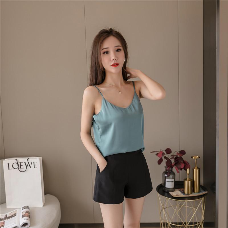 plusnao キャミソール レディース 女性 トップス Vネック サテン調 肩  