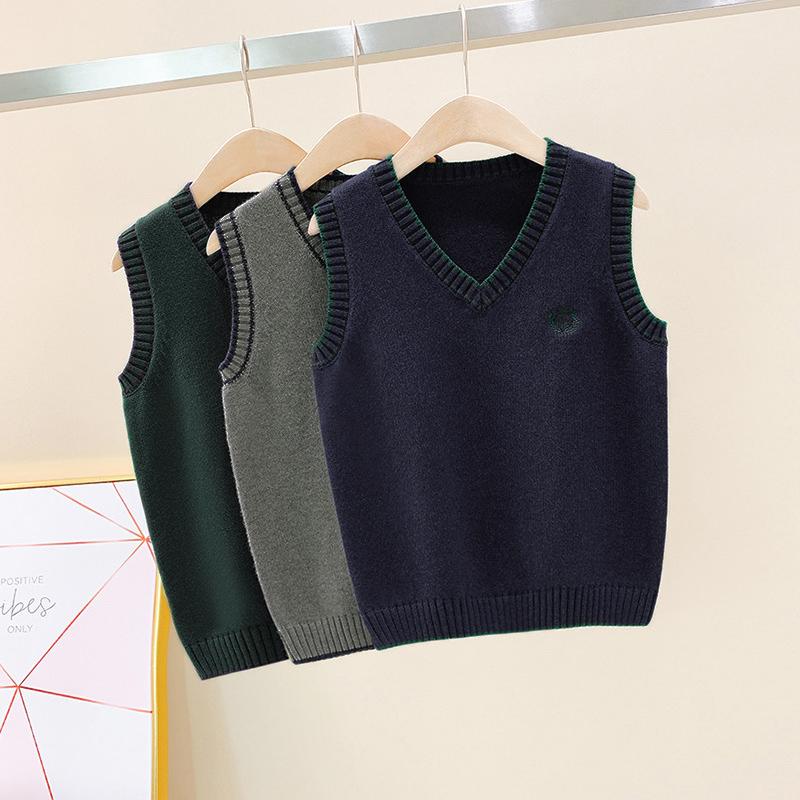 53 Off ベスト ニット 子供服 キッズ ジュニア 女の子 男の子 裏起毛 裏ボア Vネック 学生服風 トップス プルオーバー ロゴ 刺繍 防寒 寒さ対策 あっ2 060円 Aynaelda Com