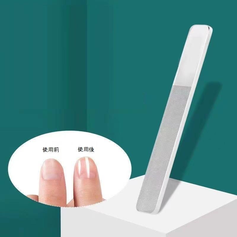 爪磨き 1袋2本入り×83袋(166本)、爪やすり6袋(12本) 爪磨き 1袋2本入り×83袋(166本)、爪やすり6袋(