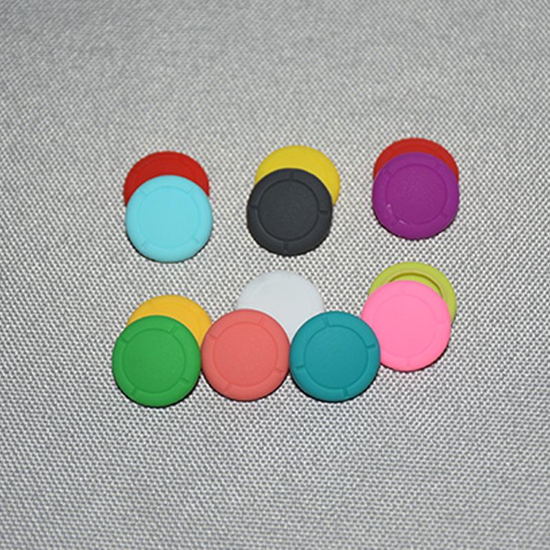 任天堂Switch 本体セット　Joy-Conスティックカバー紛失と誤作動あり 任天堂Switch 本体セット Joy-Conスティックカバー紛失と誤作動