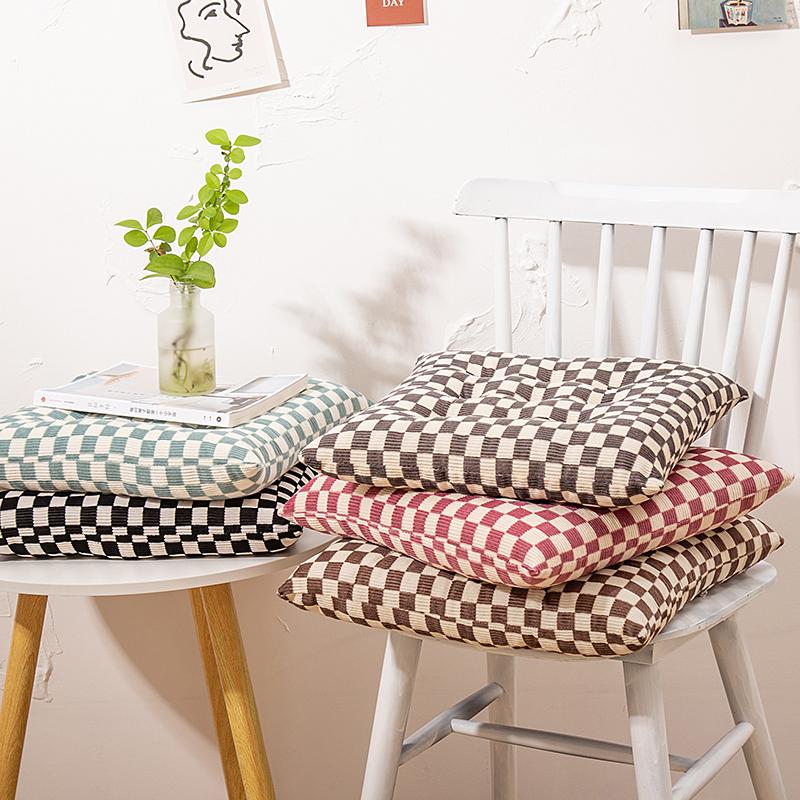 plusnao（プラスナオ） 座布団 椅子用 クッション 紐付き 40 40cm 四角