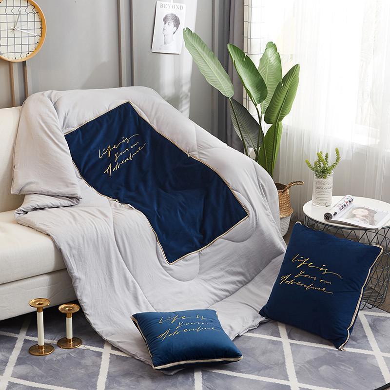 キルトケット クッション 2way 折りたたみ 収納 枕 毛布 寝具 ハーフブランケット ひざ掛け かわいい おしゃれ フェミニン インテリアファブリ プラスナオ Paypayモール店 通販 Paypayモール