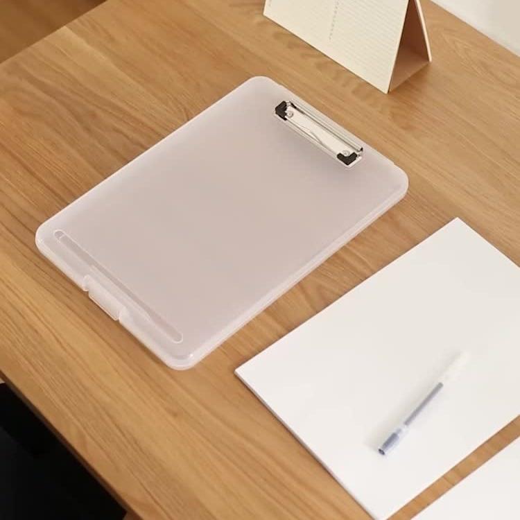 希少 王一博 特注A4収納バインダー　 ホルダー 希少 王一博 特注A4収納バインダー ホルダーの通販 by 夏｜ラクマ