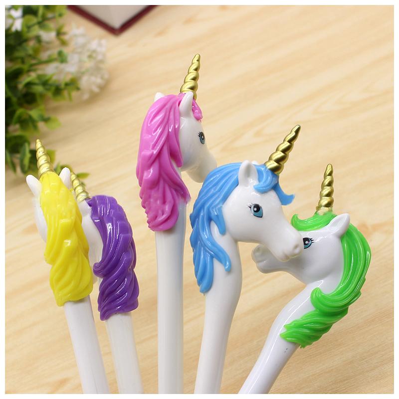 黄色  月に乗ったユニコーン  ボールペン  450円 黄色 月に乗ったユニコーン ボールペン 450円