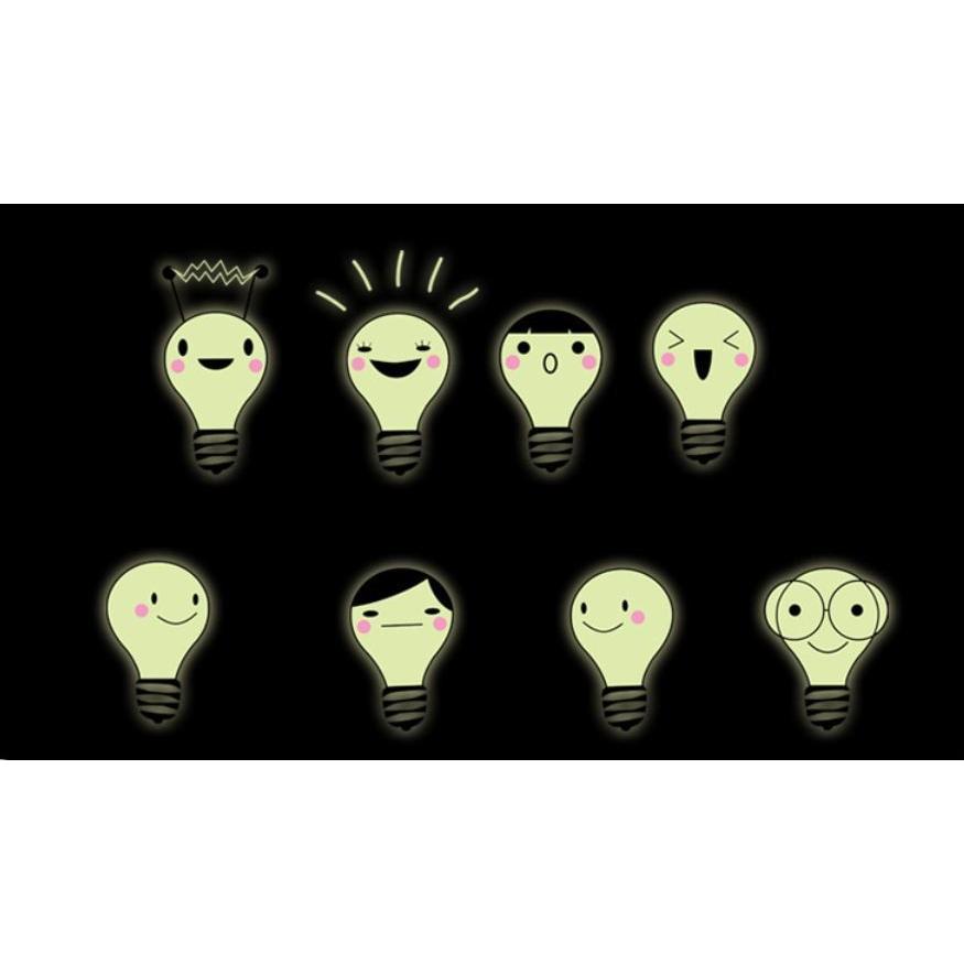 ウォールステッカー 光る 暗闇で光る 蛍光 夜光 壁紙シール 豆電球 お顔 ルームデコレーション ウォールデコレーション 壁面装飾 子供部屋 リビング プラスナオ Paypayモール店 通販 Paypayモール