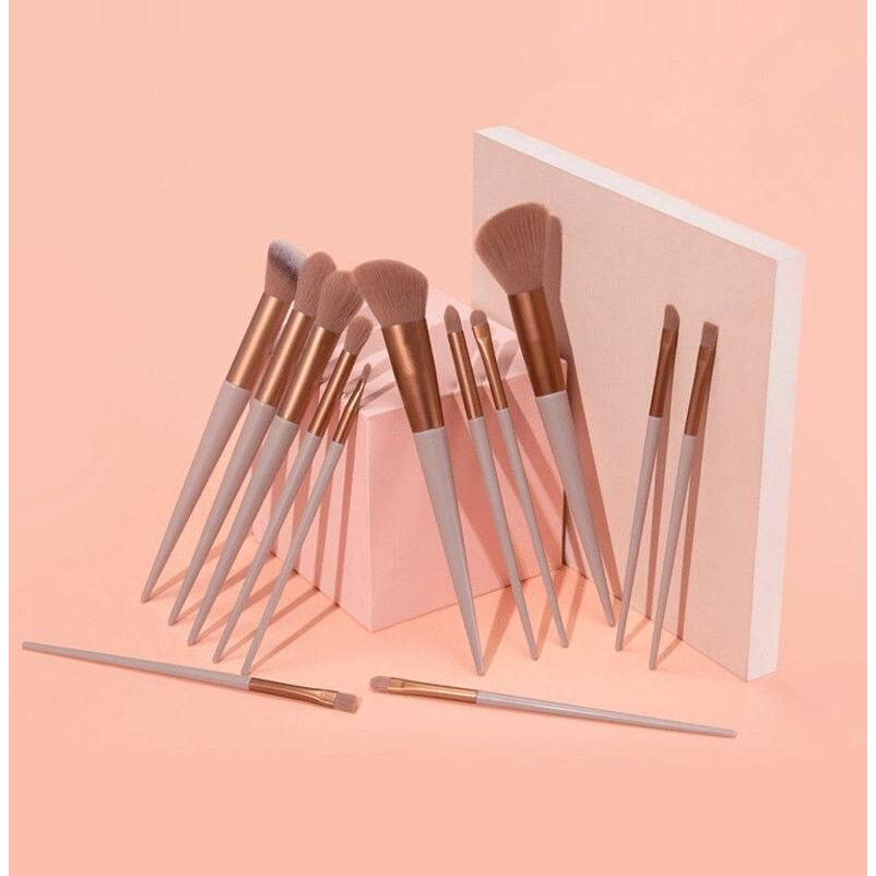 メイクアップブラシ13本セット　ケース付き メイクブラシ 13本セット 収納袋付き 巾着袋 化粧筆 化粧ブラシ