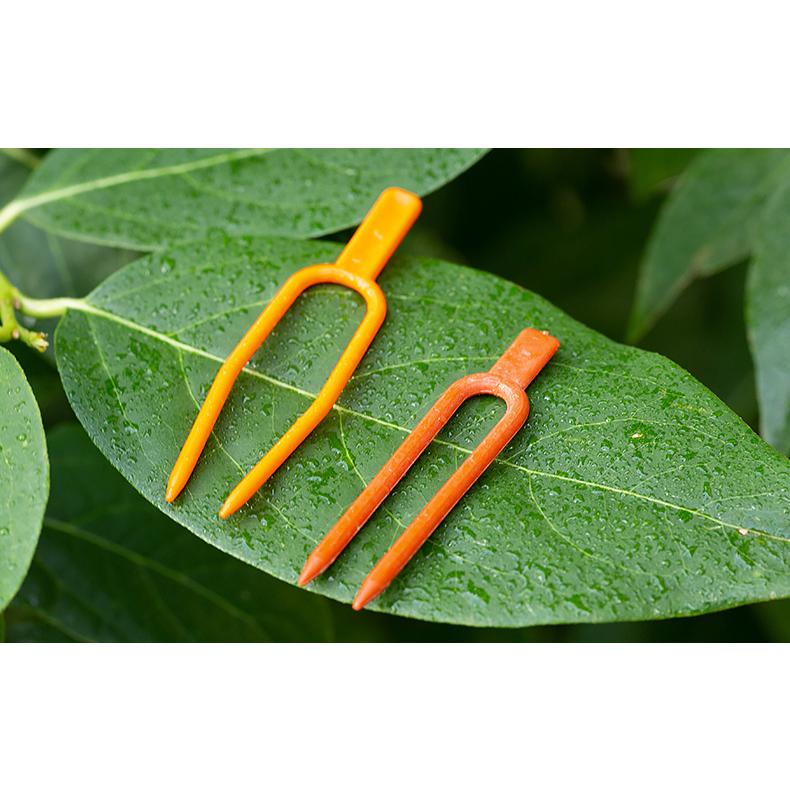 園芸クリップ 100個セット フォーク 植物 茎 蔓 つる 固定 誘引 留める