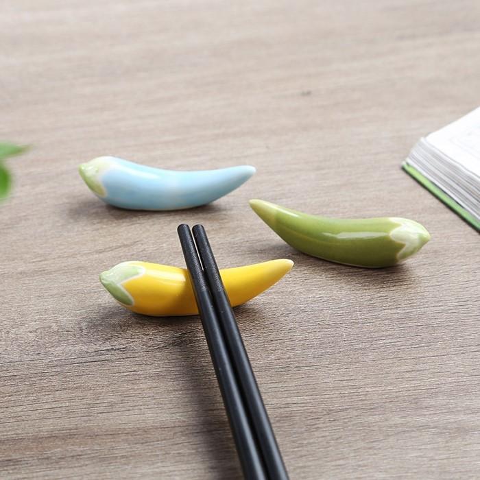 新品 箸置き 唐辛子 箸置市 とうがらし 赤: 食器｜AKOMEYA TOKYO