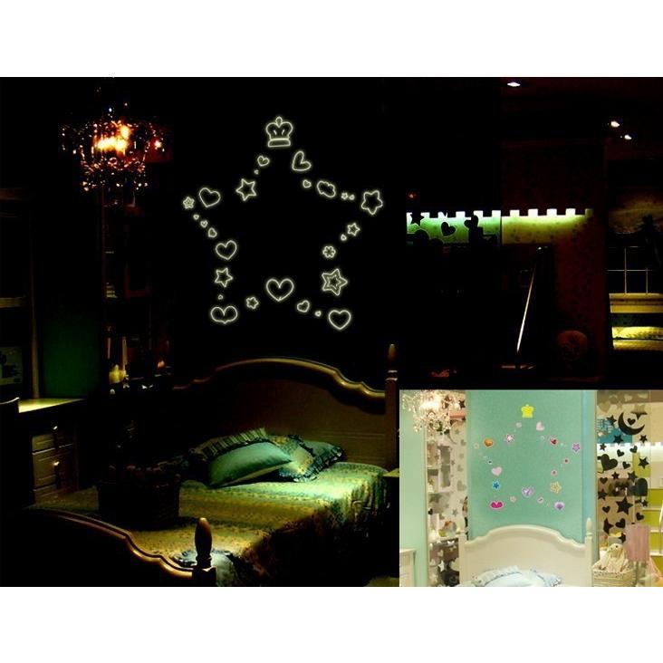 光るウォールステッカー 壁紙シール 夜光 蓄光 ウォールシール ハート 星 スター 夜光シール 夜光ステッカー 可愛い かわいい おしゃれ きれい 壁 プラスナオ Paypayモール店 通販 Paypayモール