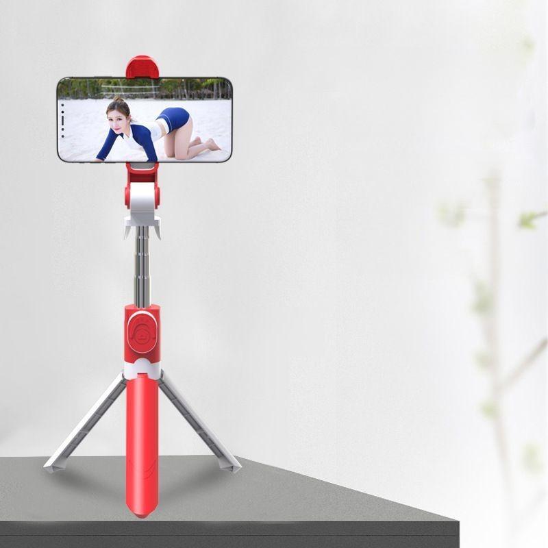 セルカ棒　自撮り棒　三脚付き　Bluetooth リモコンシャッター付き　大人気 自撮り棒 セルカ棒 三脚 リモコン付 Bluetooth スマホ撮影