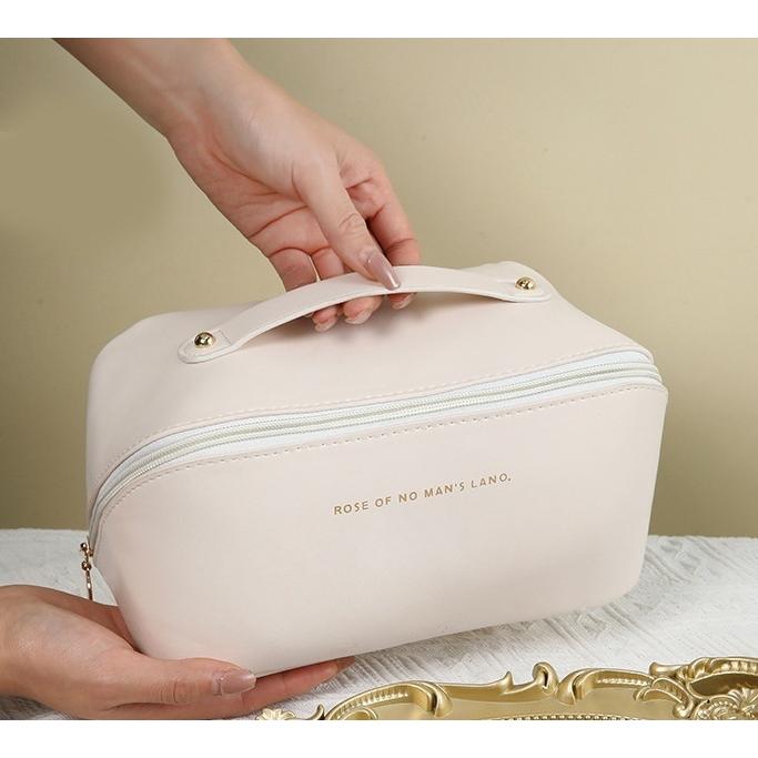 化粧ポーチ コスメバッグ メイクポーチ 大容量 持ち手付き ファスナー