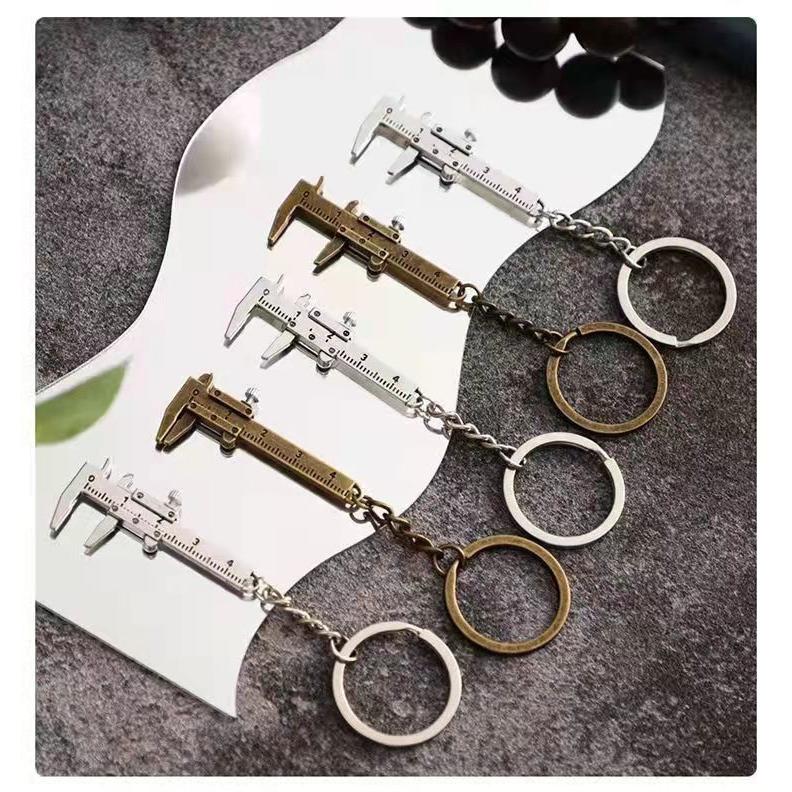 オノノクスキーホルダー 革頭絡キーホルダー イクイノックス - 競馬グッズの通販サイト