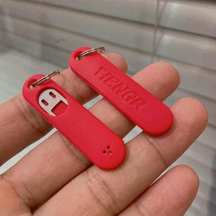 simカード取り出し用ピン ケース付き リング付き カードスロット