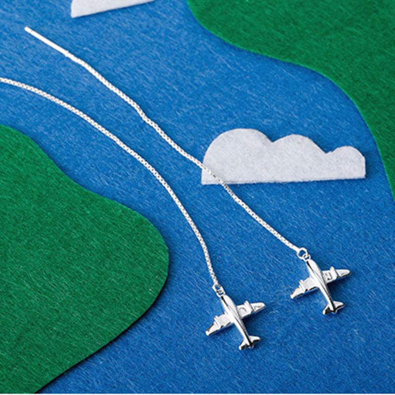 ピアス アメリカンピアス レディース アクセサリー 女性用 シルバーカラー チェーン 飛行機 揺れる ゆらゆら 可愛い おしゃれ 記念日 誕生日 プレ プラスナオ Paypayモール店 通販 Paypayモール