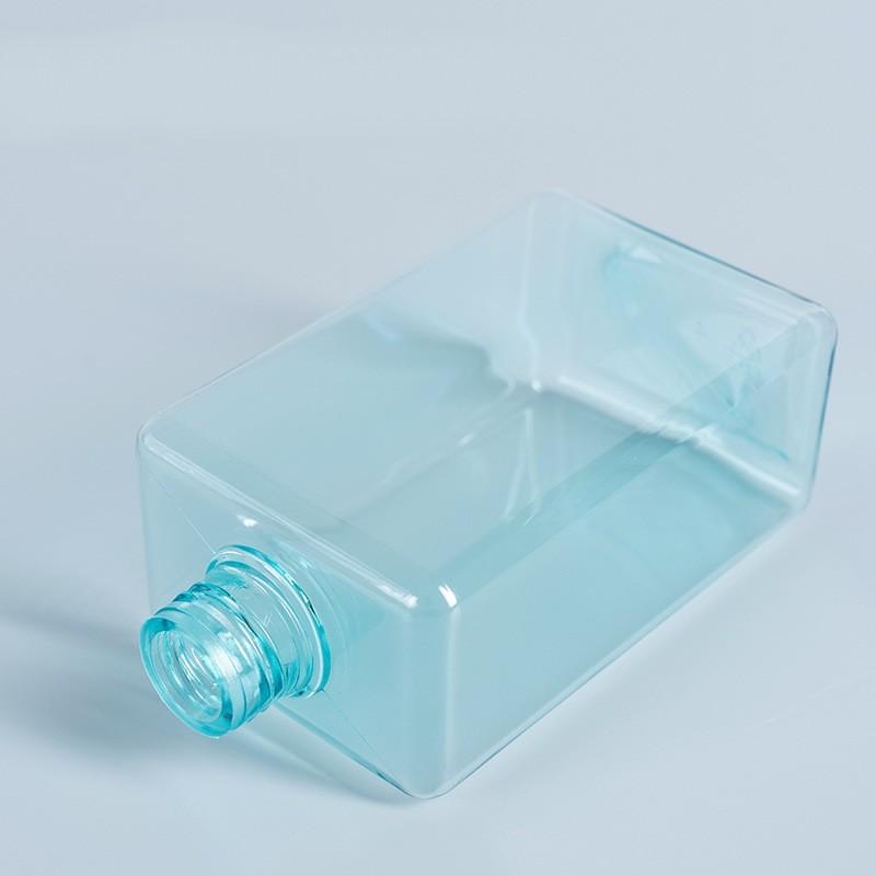 新品未使用保管品 資生堂 薬用ハンドソープ 詰替 2L ディスペンサーボトル2本 新品未使用保管品 資生堂 薬用ハンドソープ 詰替 2L