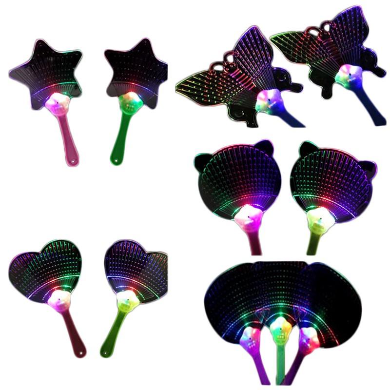 うちわ 団扇 光る Led イベント コンサート 期間限定送料無料 誕生日 パーティー グッズ 玩具 ハート型 おもちゃ 祭り 個性的 猫 キラキラ かわ おしゃれ 祭