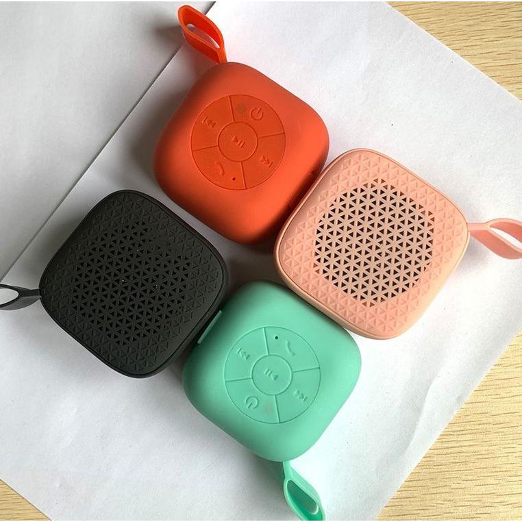 ポータブルスピーカー ワイヤレス Bluetooth 防水 リチウム