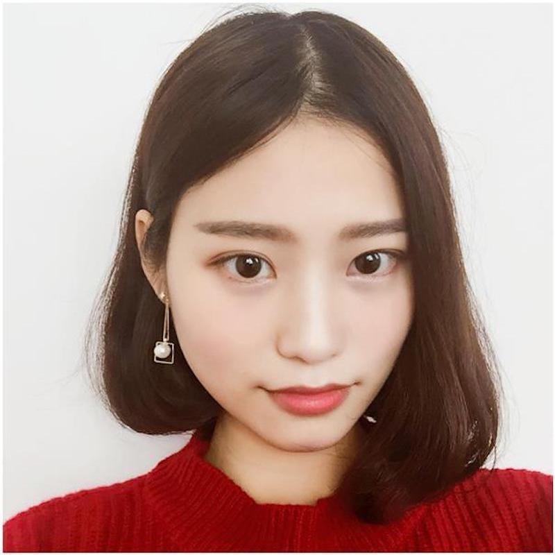 ピアス レディース アクセサリー 女性用 フェイクパール 正方形 揺れる ゴールドカラー シルバーカラー ゆらゆら 可愛い おしゃれ 記念日 誕生日 プラスナオ Paypayモール店 通販 Paypayモール