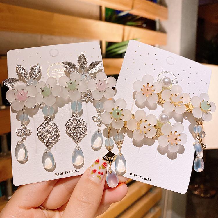 ヘアクリップ レディース ヘアアクセサリー かわいい 花 フラワー おしゃれ 髪飾り 揺れる しずく ドロップ 髪留め ヘアピン ファッション小物 プラスナオ Paypayモール店 通販 Paypayモール