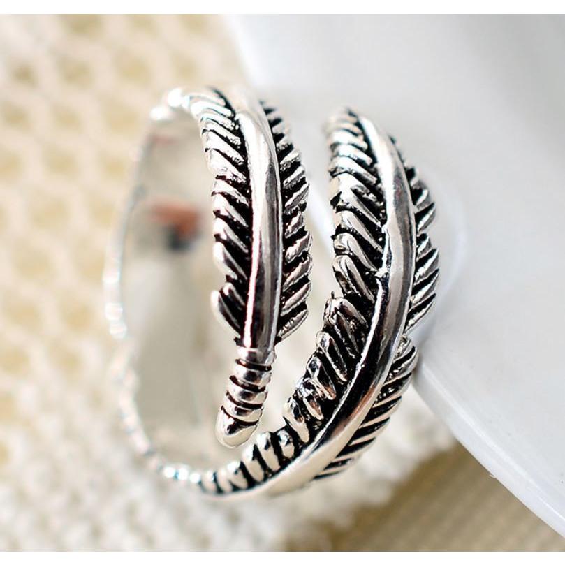 シルバー、羽モチーフオープンリング plusnao 指輪 リング メンズ 男性 デザインリング メンズ