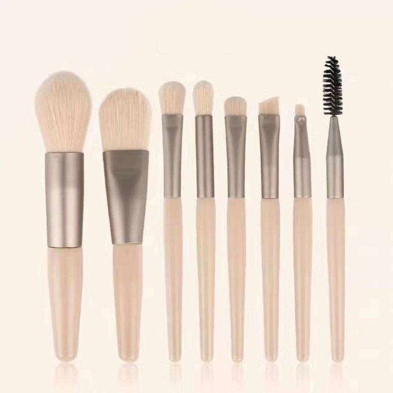 shu uemura メイクブラシセット 8本　ケース付 shu uemura シュウ ウエムラ メイクブラシ ポータブル レザー