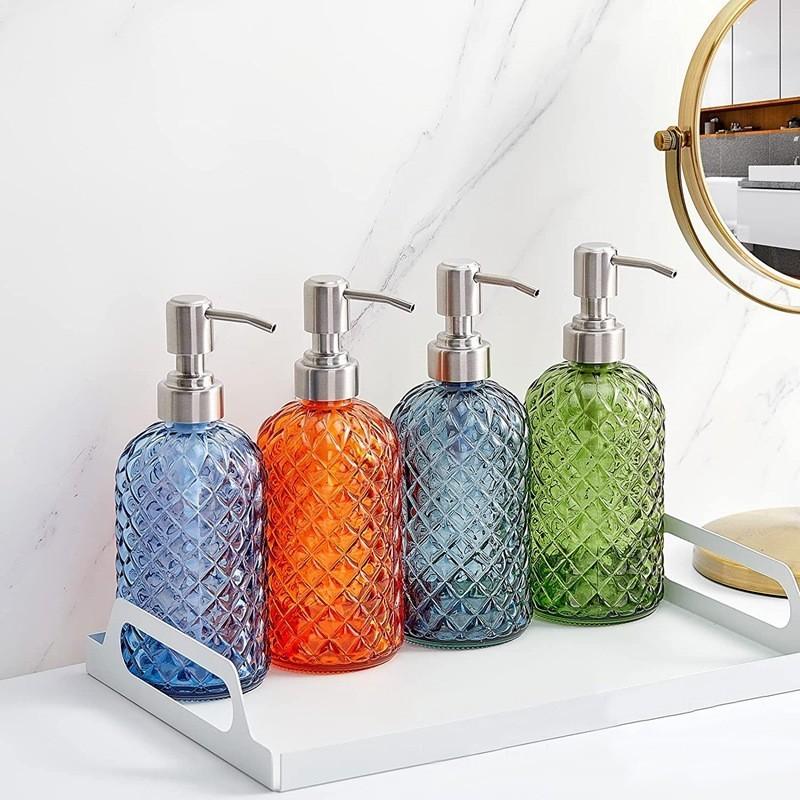 Tupperwareのディスぺンサー、透明容器とカラフルな蓋セット Tupperwareのディスぺンサー、透明容器とカラフルな蓋セット