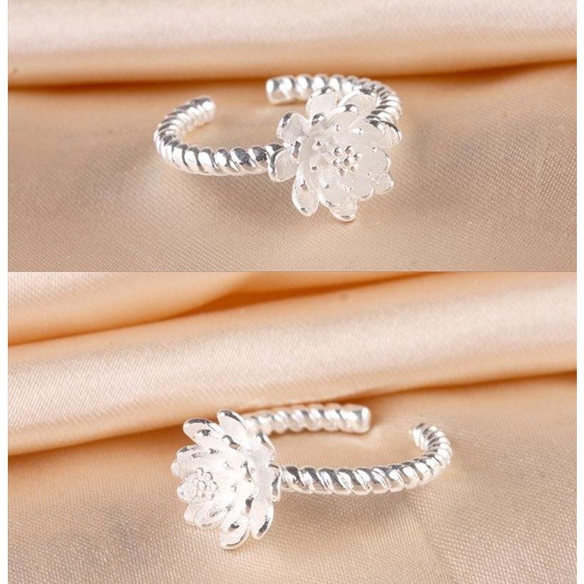リング 指輪 フラワー 花 レディース アクセサリー シルバー ホワイト ジュエリー キラキラ 調節 フラワーモチーフ 記念日 プレゼント かわいい プラスナオ Paypayモール店 通販 Paypayモール