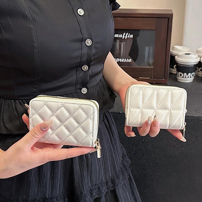 plusnao（プラスナオ） カードケース じゃばら式 18ポケット