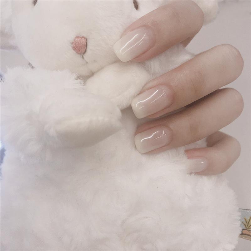 ネイルチップ 超薄 240枚 ショート 短め クリア ミディアム 付け爪 ネイルチップ 超薄 240枚 ショート 短め クリア ミディアム 付け爪