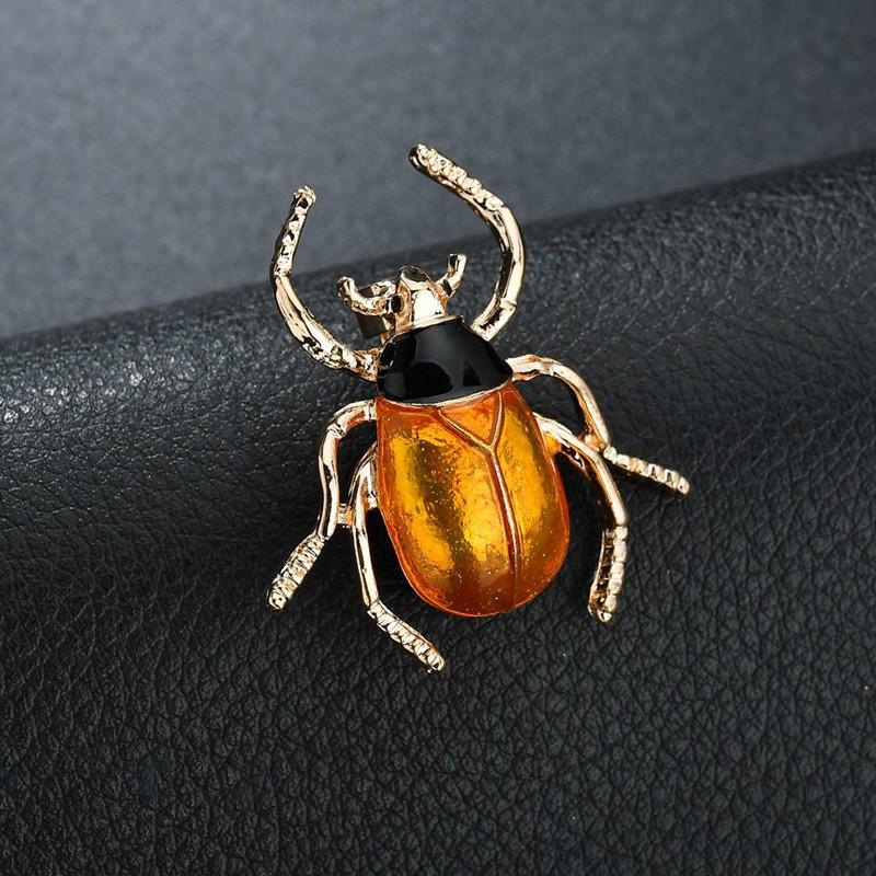 ブローチ ピンブローチ アクセサリー レディース アンティーク調 カブトムシ 昆虫 ゴールドカラー シンプル レトロ おしゃれ かわいい ジュエリー プラスナオ Paypayモール店 通販 Paypayモール