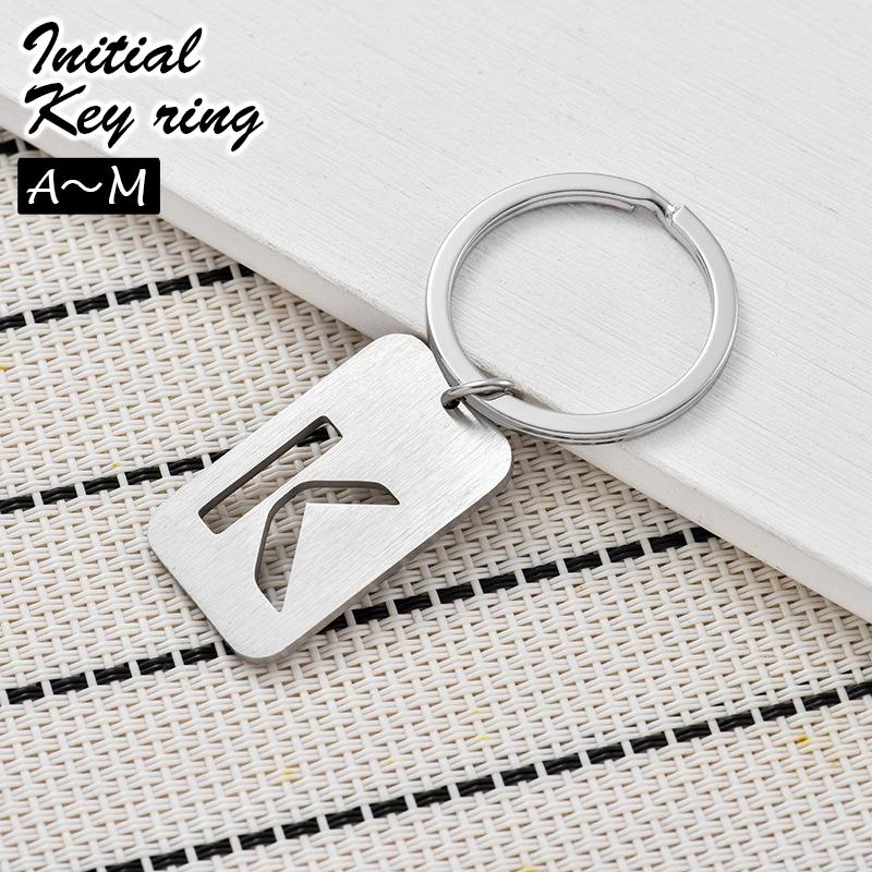 plusnao（プラスナオ） キーホルダー アルファベット イニシャル