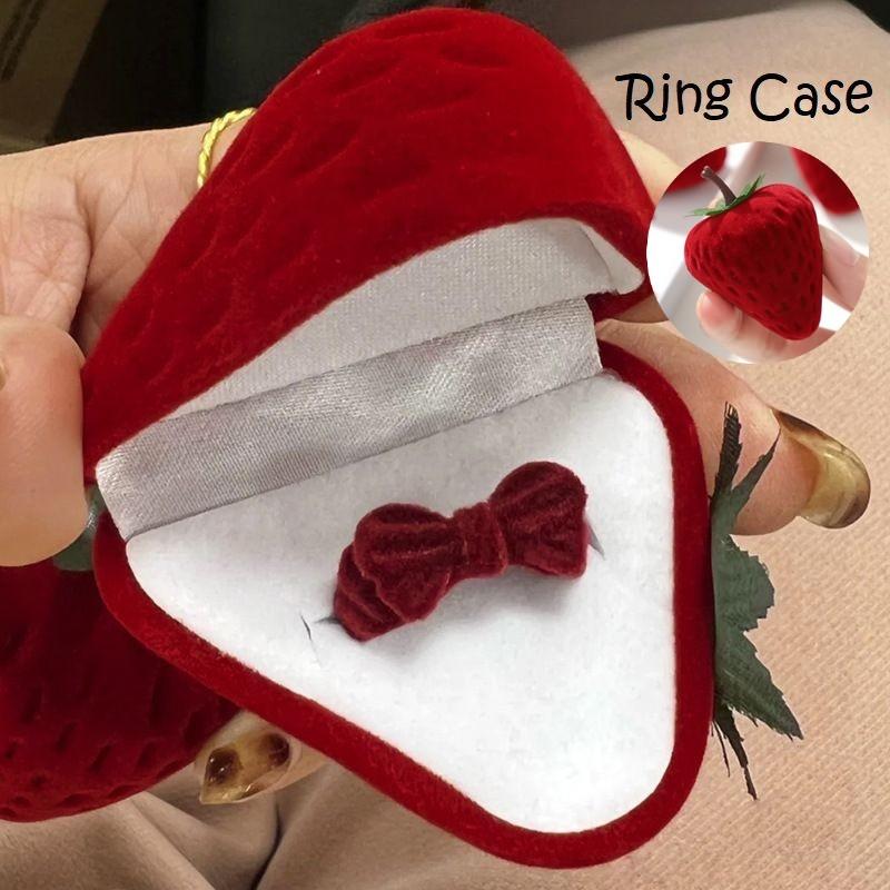 ☆ アクセサリーケース ジュエリーケース いちご型小物入れ 赤いストーン装飾 ☆ リングケース 指輪ケース アクセサリーケース ジュエリーボックス 小物