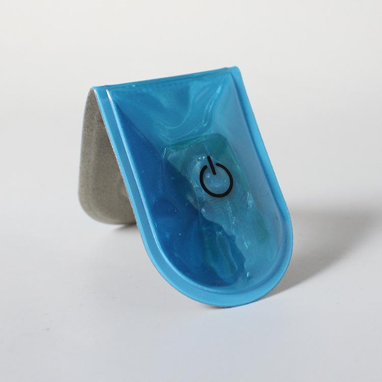 plusnao マグネットライト 磁石式 LEDライト コンパクト 軽量