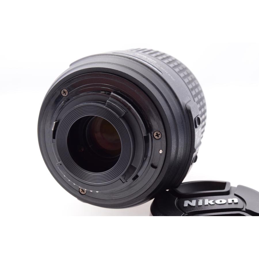 キヤノン Canon D5200 レンズキット AF-S DX NIKKOR 18-55mm f/3.5-5.6G VR |  | 06